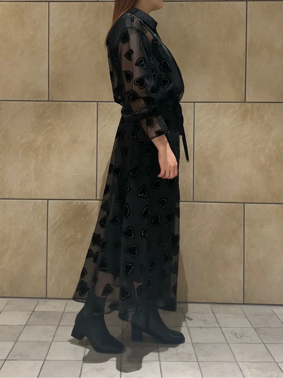 GRACE CONTINENTAL The Banquet 赤坂 梨来 コーディネート画像