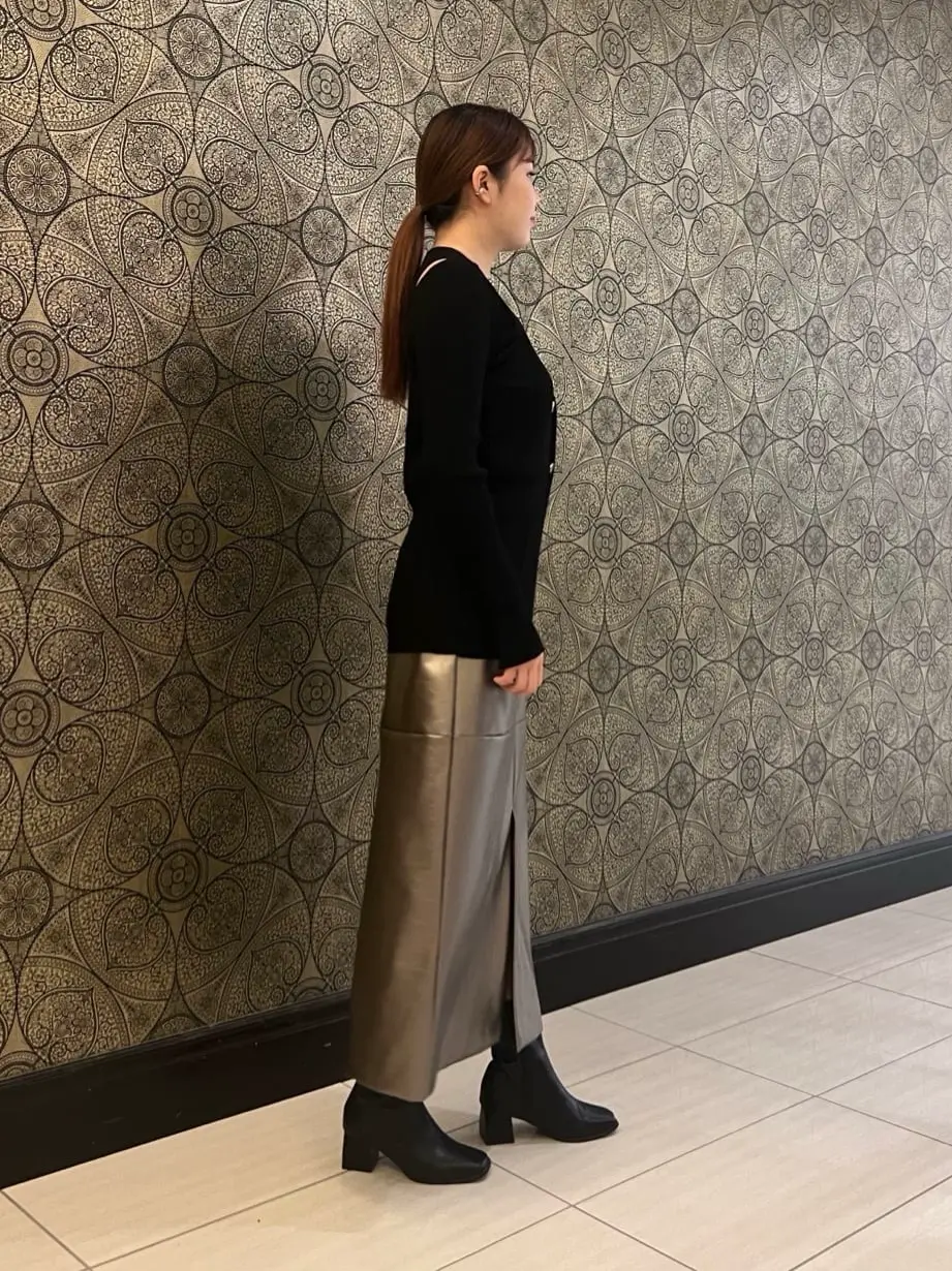 GRACE CONTINENTAL The Banquet 赤坂 梨来 コーディネート画像