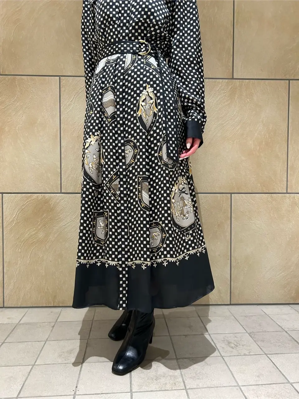 GRACE CONTINENTAL The Banquet FUYUKI コーディネート画像