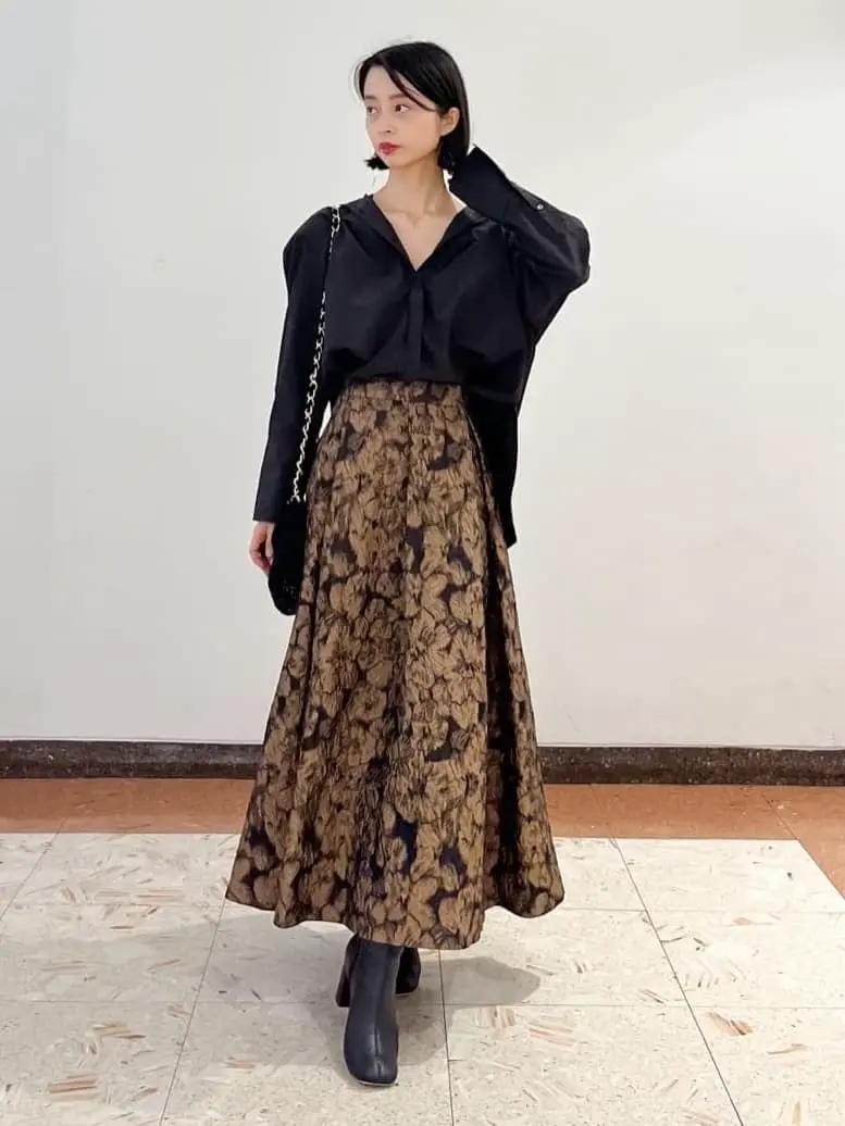 GRACE CONTINENTAL The Banquet yuri コーディネート画像