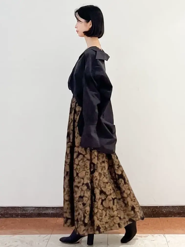 GRACE CONTINENTAL The Banquet yuri コーディネート画像