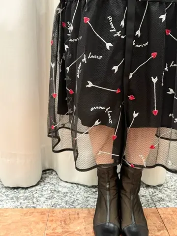 GRACE CONTINENTAL The Banquet 関谷　真琴 コーディネート画像