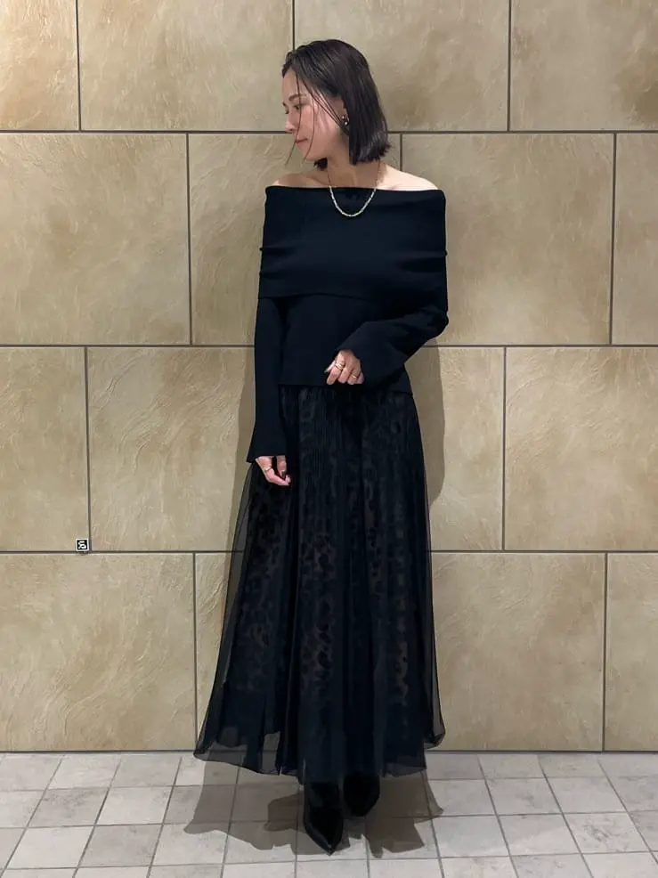 GRACE CONTINENTAL The Banquet 亀田 未希 コーディネート画像