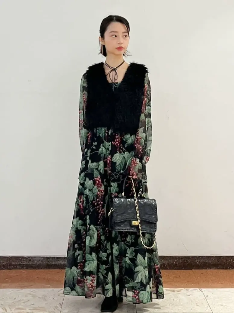 GRACE CONTINENTAL The Banquet yuri コーディネート画像