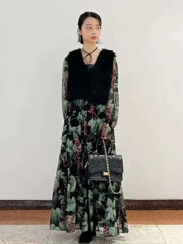 GRACE CONTINENTAL The Banquet yuri コーディネート画像