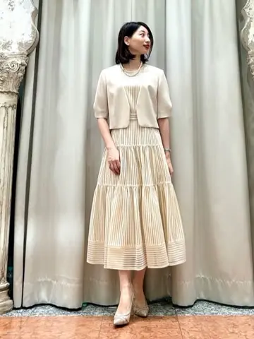 GRACE CONTINENTAL The Banquet eri コーディネート画像