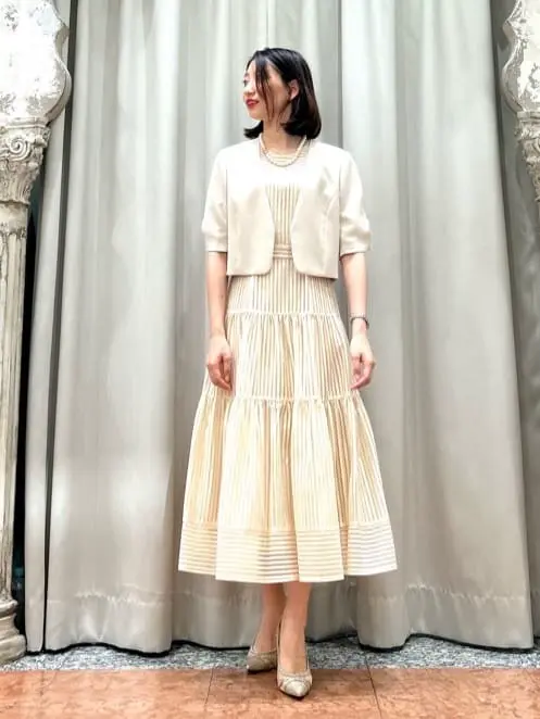 GRACE CONTINENTAL The Banquet eri コーディネート画像