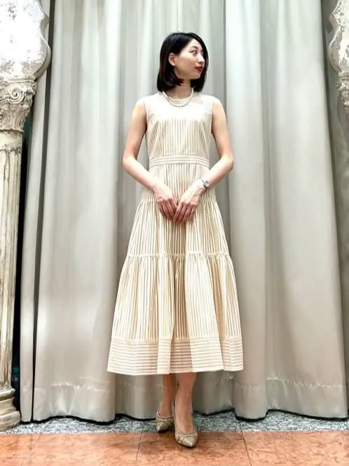 GRACE CONTINENTAL The Banquet eri コーディネート画像