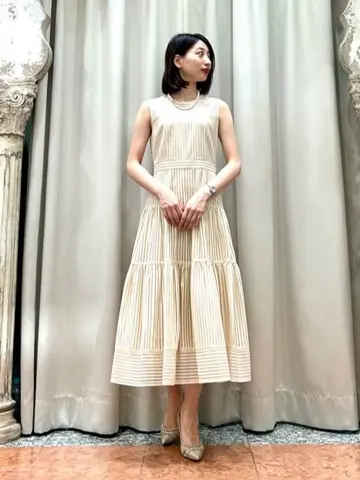 GRACE CONTINENTAL The Banquet eri コーディネート画像