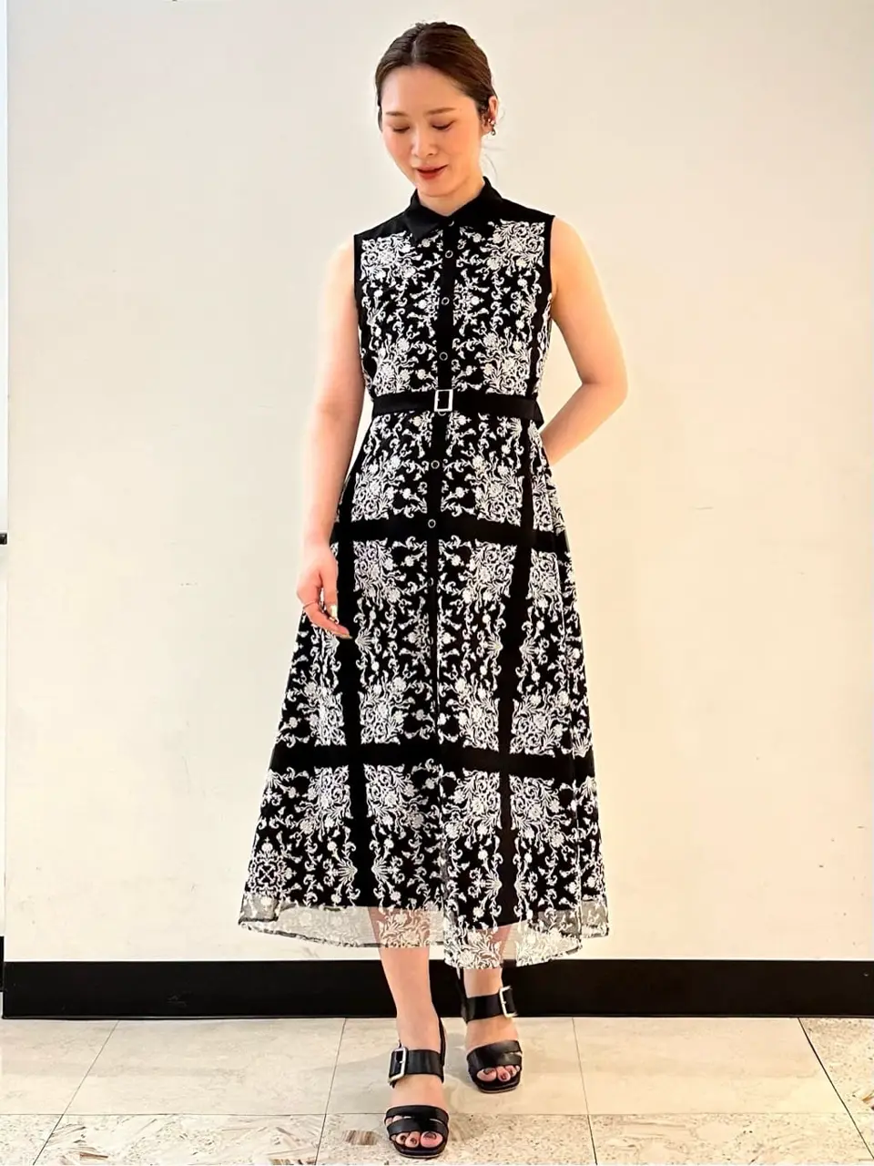 GRACE CONTINENTAL The Banquet Kogane. コーディネート画像