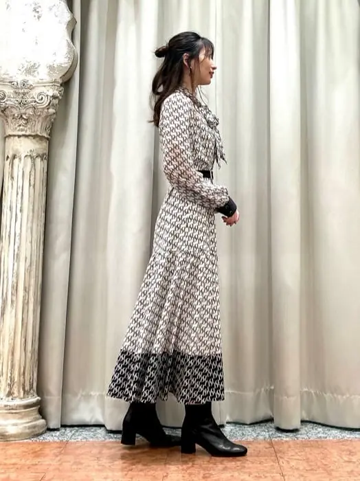 GRACE CONTINENTAL The Banquet eri コーディネート画像