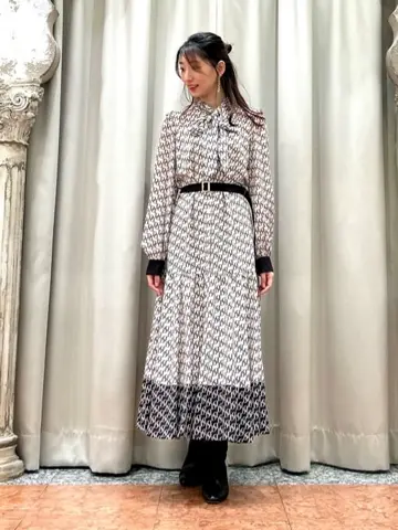 GRACE CONTINENTAL The Banquet eri コーディネート画像