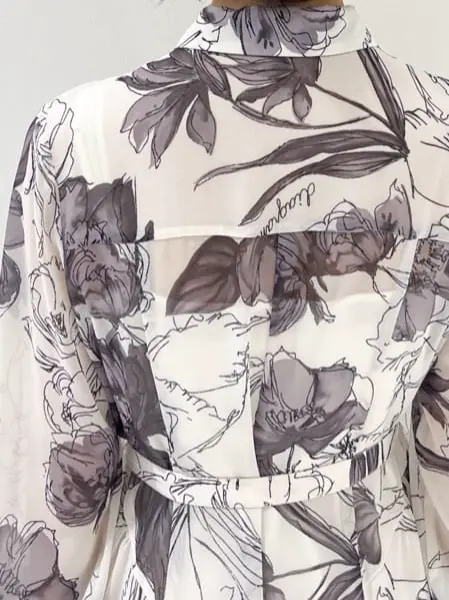 GRACE CONTINENTAL The Banquet yuri コーディネート画像