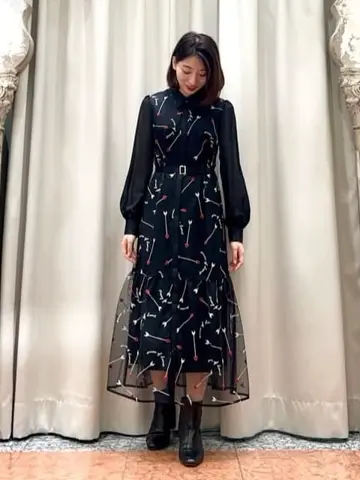 GRACE CONTINENTAL The Banquet eri コーディネート画像