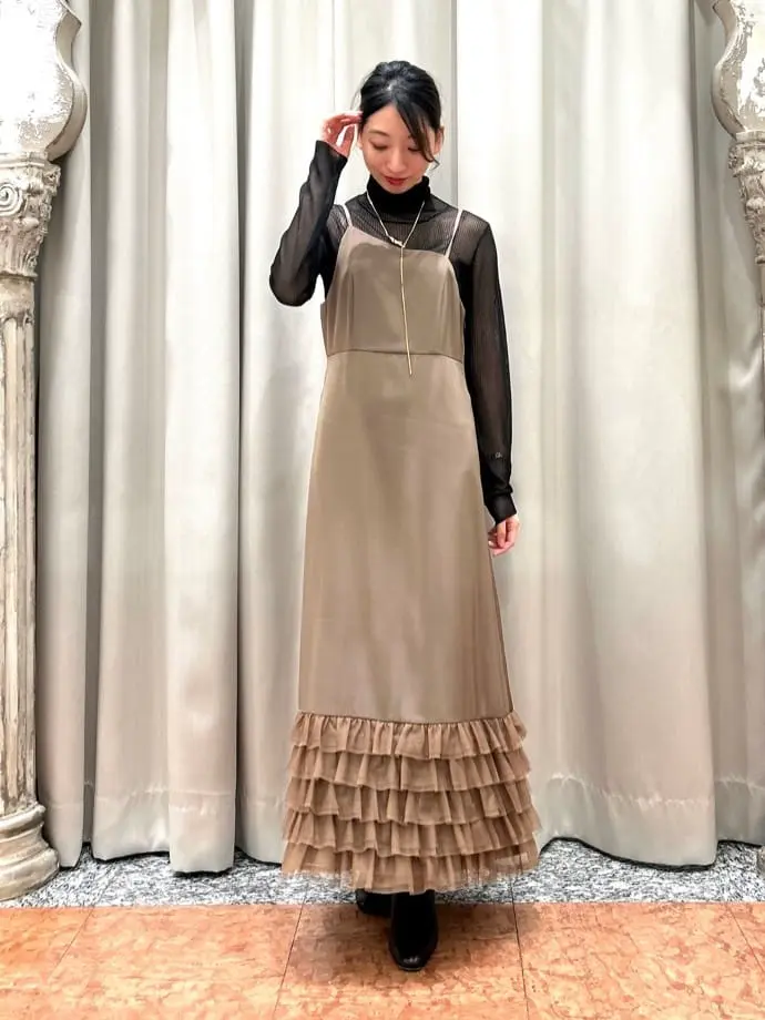 GRACE CONTINENTAL The Banquet eri コーディネート画像