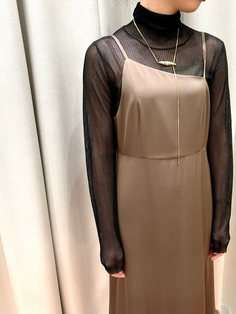 GRACE CONTINENTAL The Banquet eri コーディネート画像