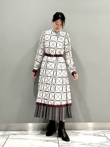 GRACE CONTINENTAL The Banquet eri コーディネート画像