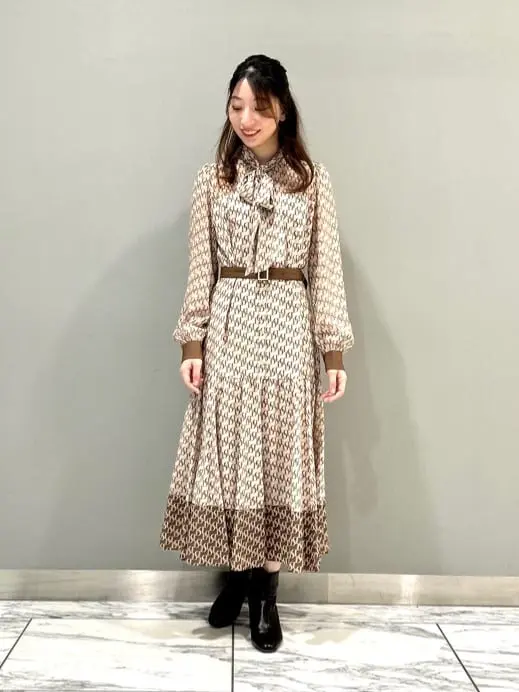 GRACE CONTINENTAL The Banquet eri コーディネート画像