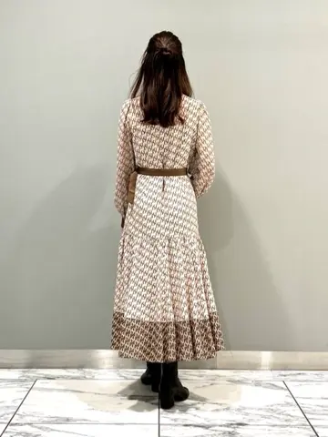 GRACE CONTINENTAL The Banquet eri コーディネート画像