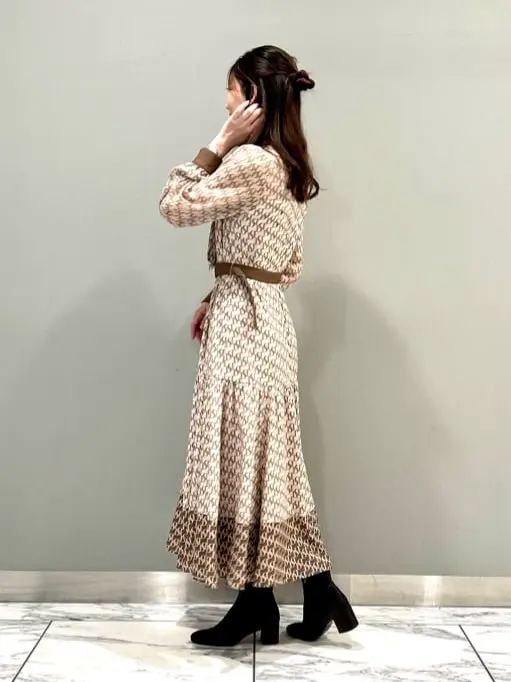 GRACE CONTINENTAL The Banquet eri コーディネート画像