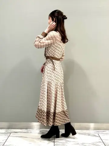 GRACE CONTINENTAL The Banquet eri コーディネート画像