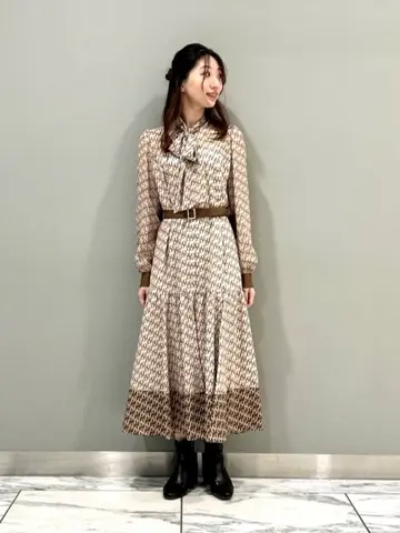 GRACE CONTINENTAL The Banquet eri コーディネート画像