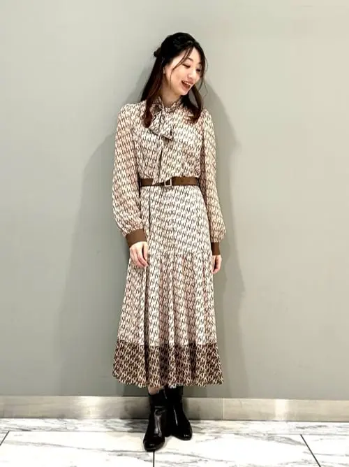 GRACE CONTINENTAL The Banquet eri コーディネート画像