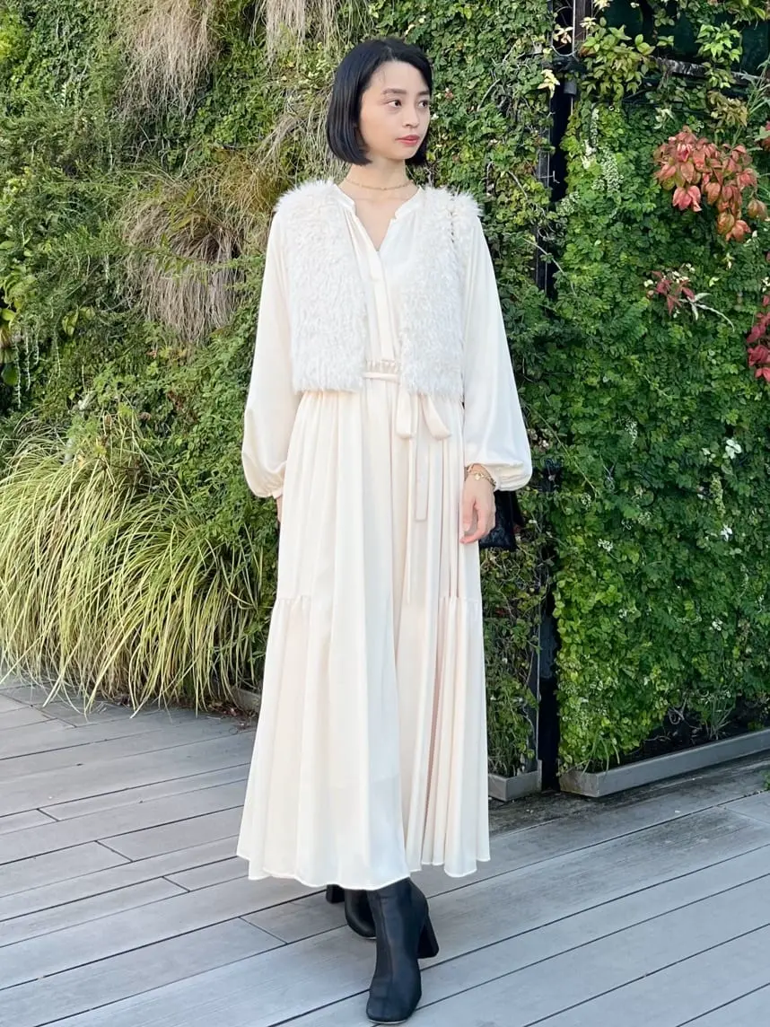 GRACE CONTINENTAL The Banquet yuri コーディネート画像