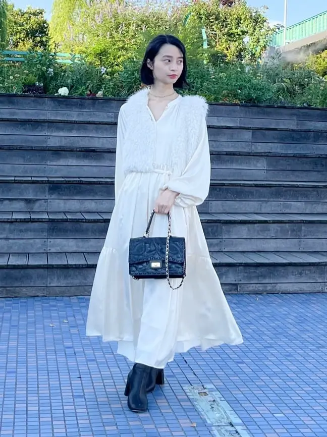 GRACE CONTINENTAL The Banquet yuri コーディネート画像