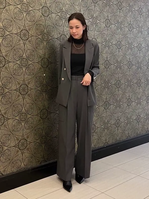 GRACE CONTINENTAL The Banquet 亀田 未希 コーディネート画像