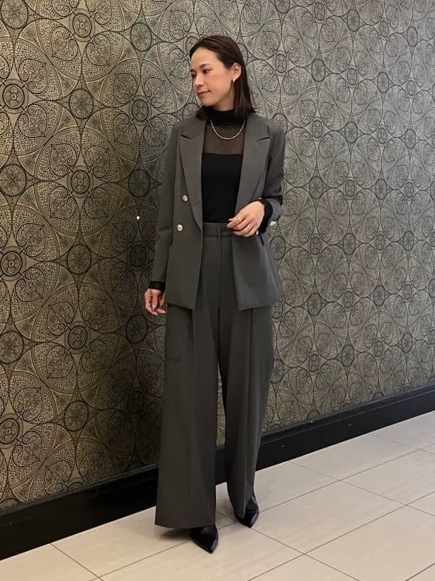 GRACE CONTINENTAL The Banquet 亀田 未希 コーディネート画像