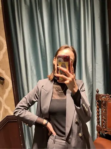 GRACE CONTINENTAL The Banquet 亀田 未希 コーディネート画像