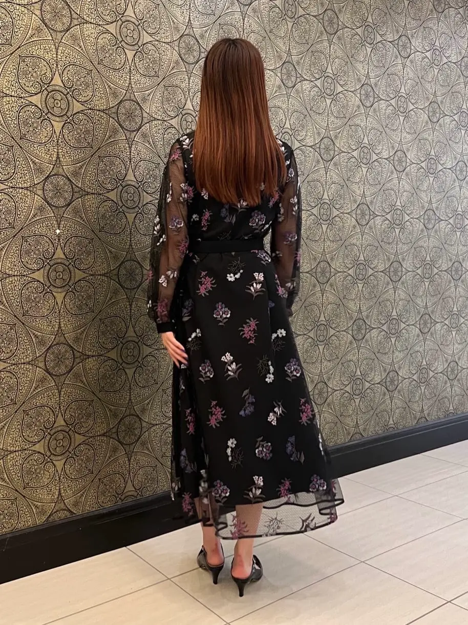 GRACE CONTINENTAL The Banquet 赤坂 梨来 コーディネート画像