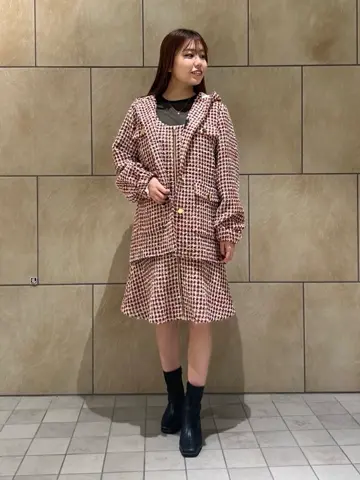 GRACE CONTINENTAL The Banquet 赤坂 梨来 コーディネート画像