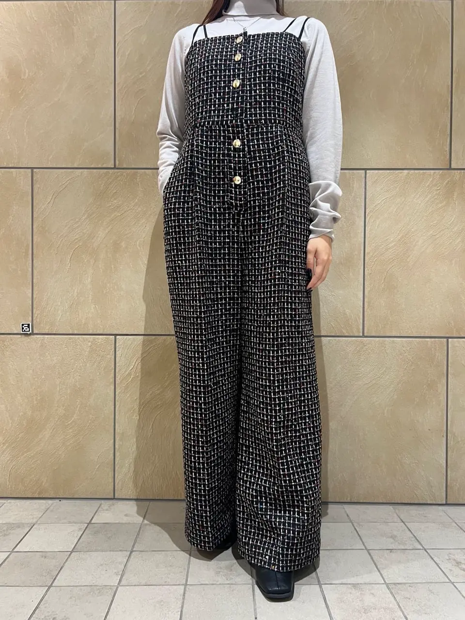 GRACE CONTINENTAL The Banquet 赤坂 梨来 コーディネート画像