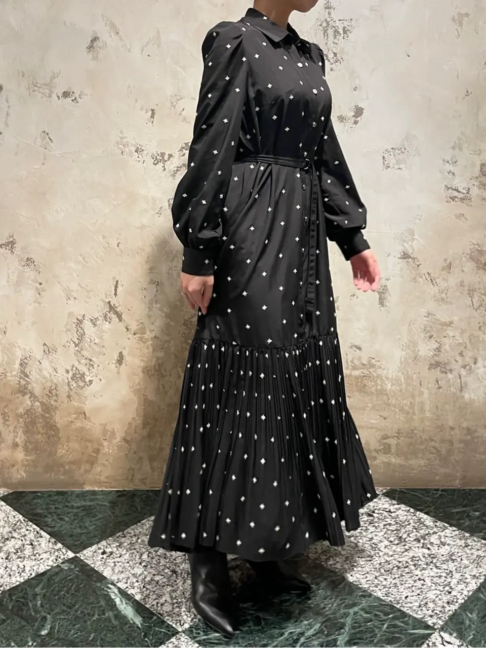 GRACE CONTINENTAL The Banquet Ezawa.M コーディネート画像