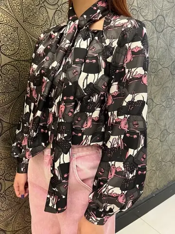 GRACE CONTINENTAL The Banquet 赤坂 梨来 コーディネート画像