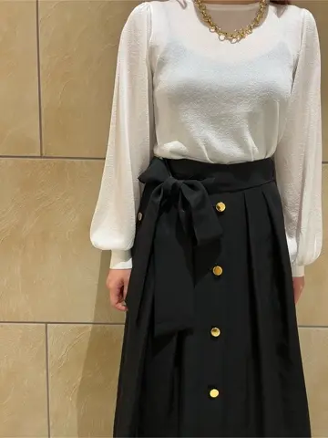 GRACE CONTINENTAL The Banquet 赤坂 梨来 コーディネート画像