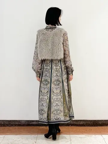 GRACE CONTINENTAL The Banquet yuri コーディネート画像