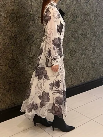 GRACE CONTINENTAL The Banquet 赤坂 梨来 コーディネート画像