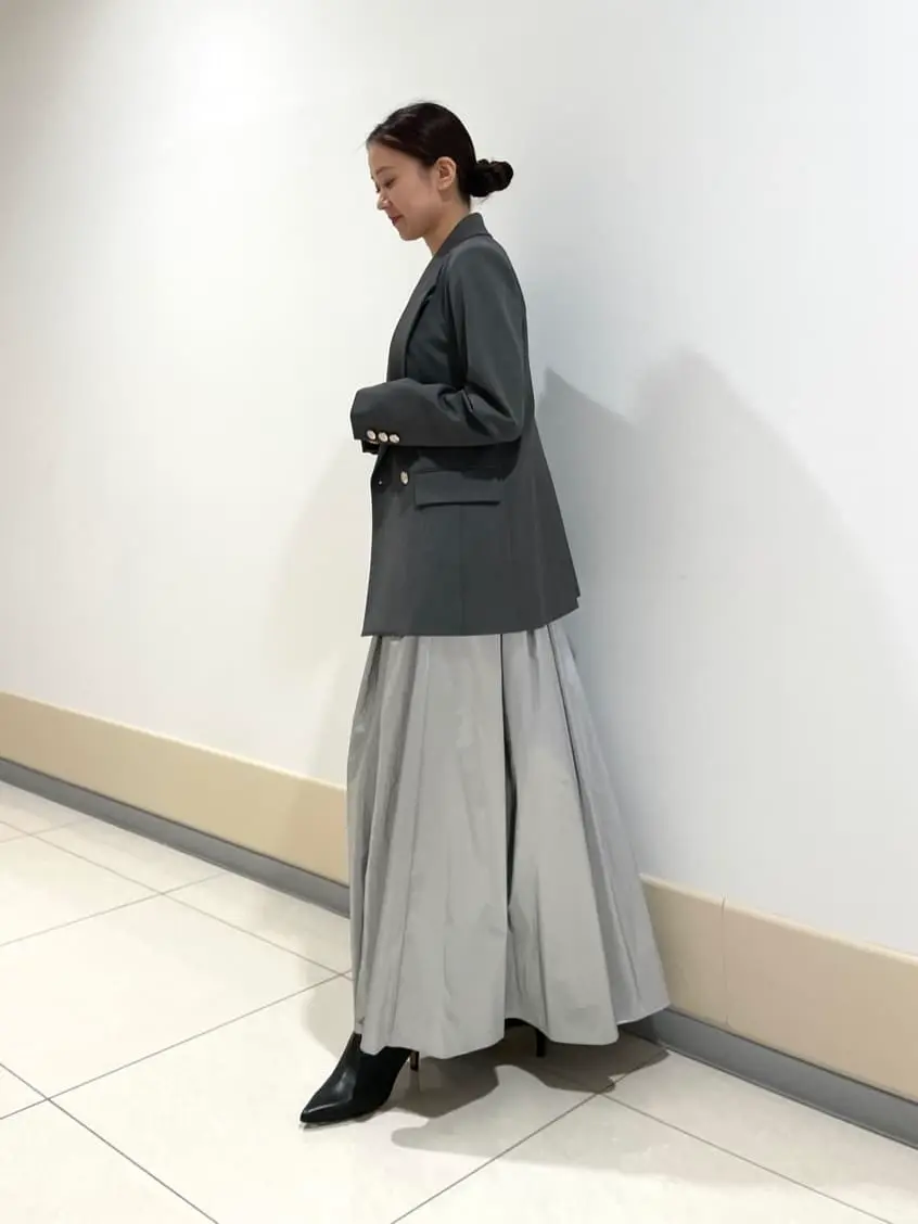 GRACE CONTINENTAL The Banquet Suzuka コーディネート画像