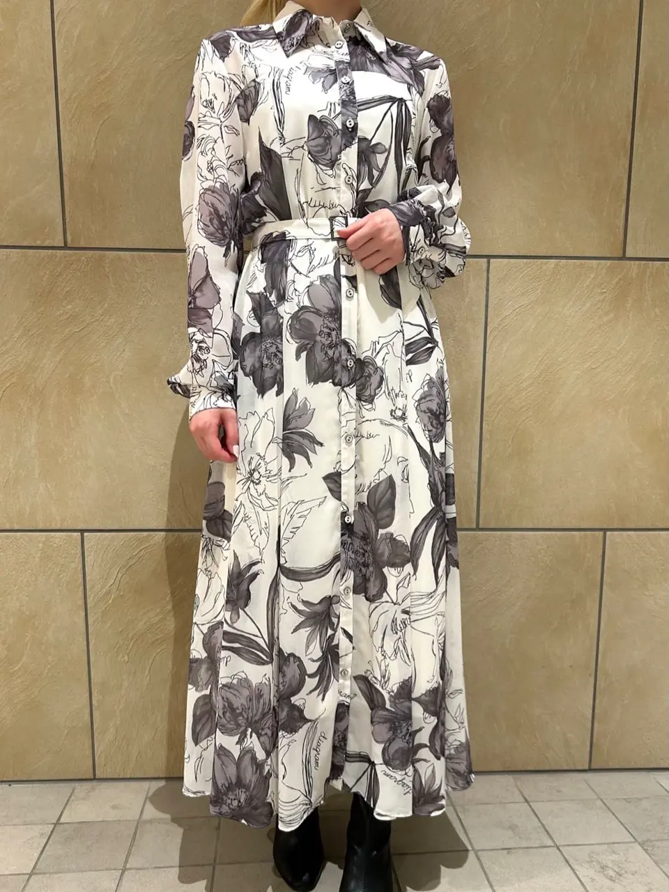 GRACE CONTINENTAL The Banquet FUYUKI コーディネート画像