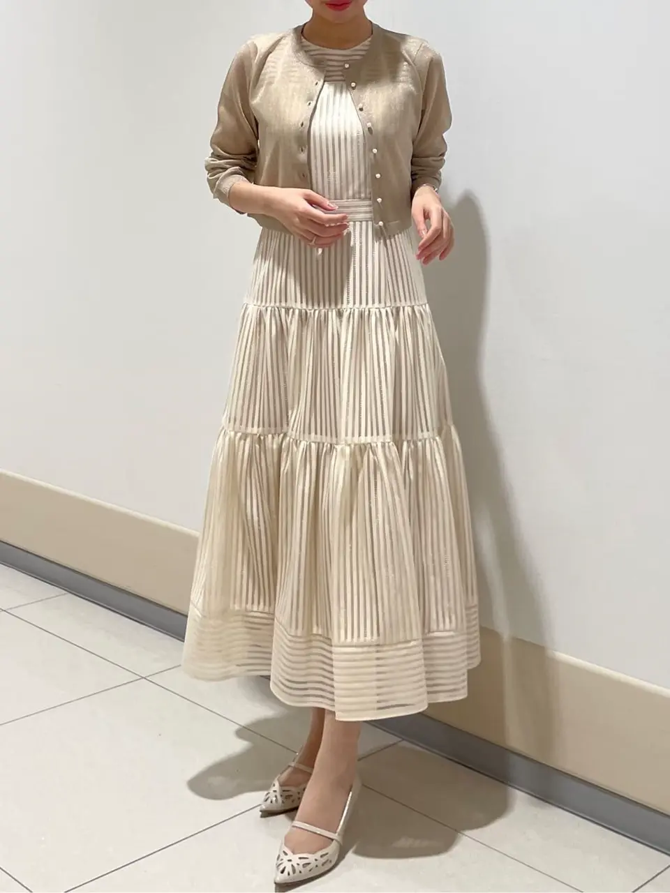 GRACE CONTINENTAL The Banquet Ezawa.M コーディネート画像