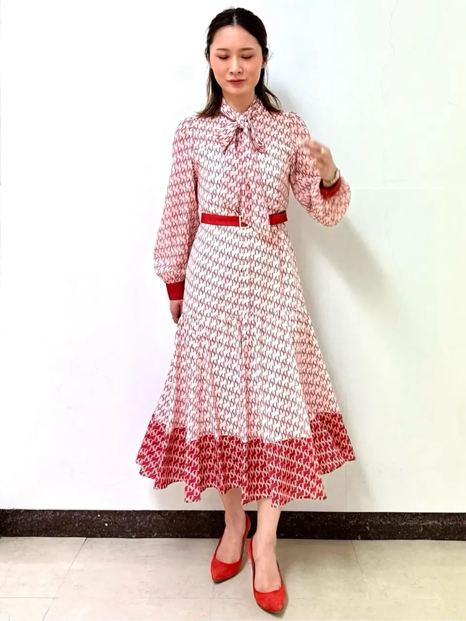 GRACE CONTINENTAL The Banquet Kogane. コーディネート画像