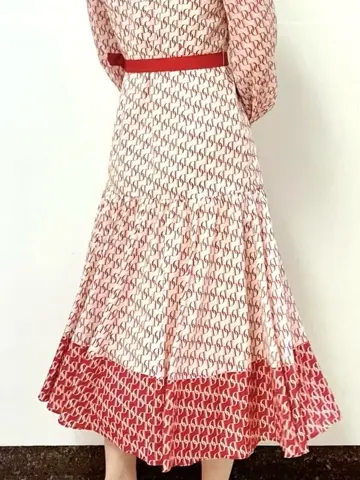 GRACE CONTINENTAL The Banquet Kogane. コーディネート画像