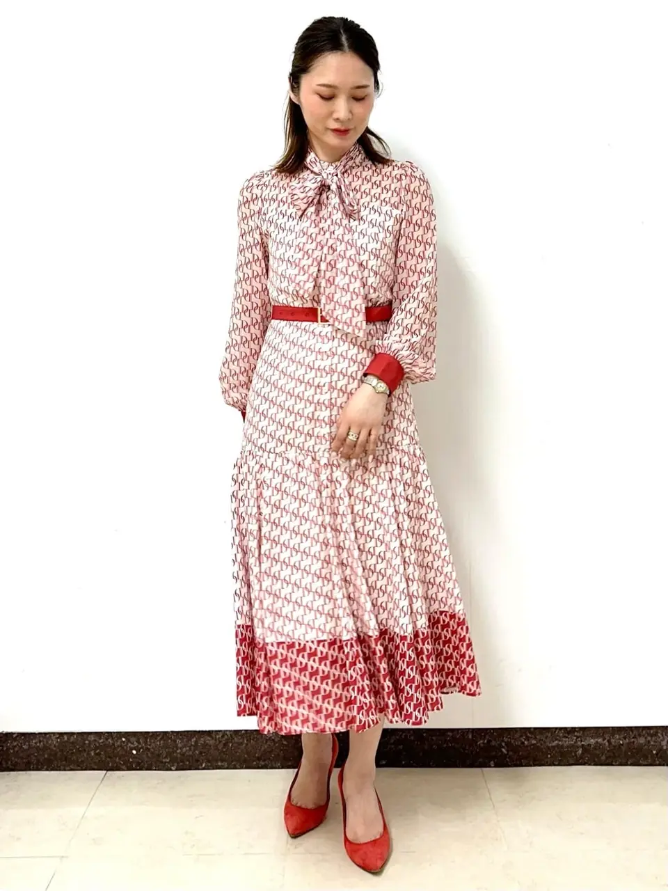 GRACE CONTINENTAL The Banquet Kogane. コーディネート画像