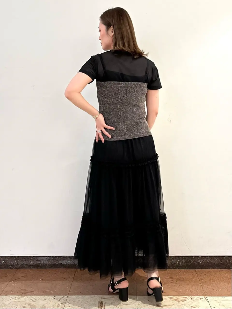 GRACE CONTINENTAL The Banquet Kogane. コーディネート画像