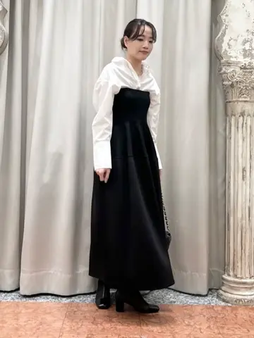 GRACE CONTINENTAL The Banquet 関谷　真琴 コーディネート画像