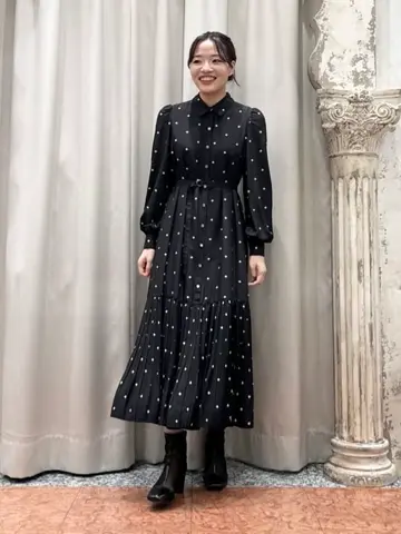 GRACE CONTINENTAL The Banquet 関谷　真琴 コーディネート画像