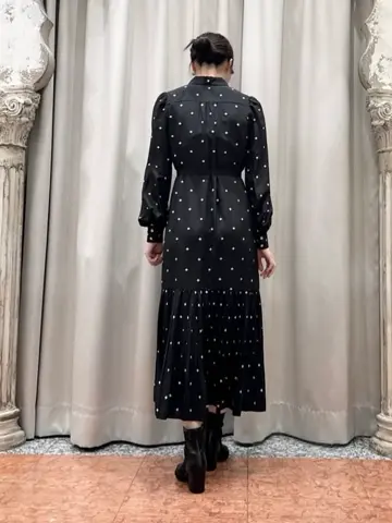 GRACE CONTINENTAL The Banquet 関谷　真琴 コーディネート画像